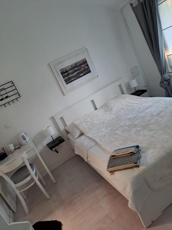 Apartmán Soba Dvori Zaprešić Exteriér fotografie